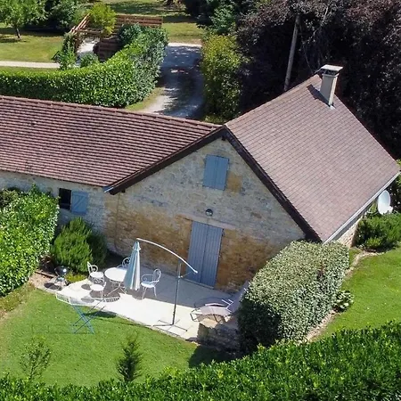 Domaine-charme-piscine-domme Domme